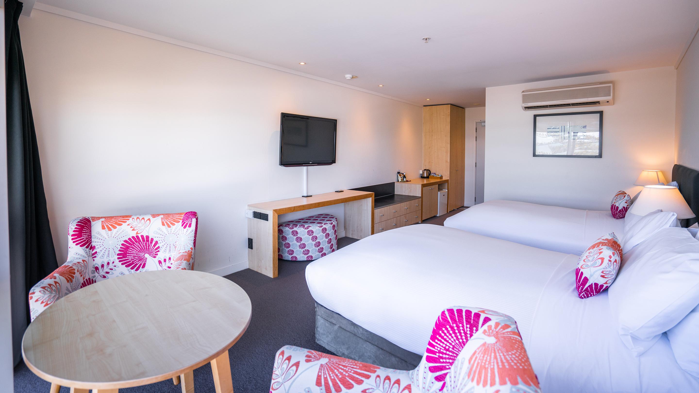 ซีนิก โฮเต็ล เต ปาเนีย Hotel เนเปียร์ ภายนอก รูปภาพ